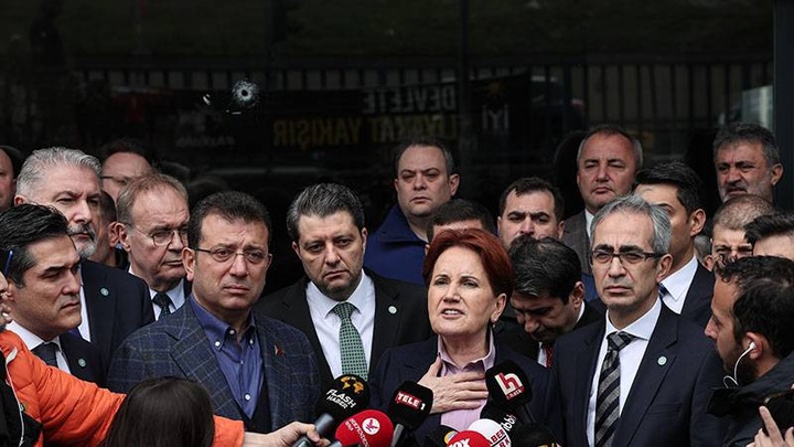 حمله مسلحانه به ساختمان حزب خوب در استانبول/ مرال آکشنر: آقا رجب از تو نمی ترسم
