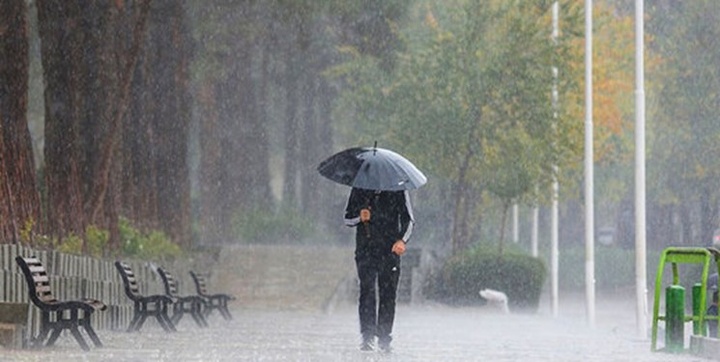 پیش‌بینی بارش‌های ۵ روزه بهاری در ۲۲ استان از فردا/ احتمال طغیان رودخانه‌ها