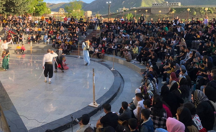 ۲ نمایش خیابانی از استان کردستان به جشنواره فجر راه یافت
