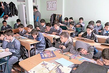 آذربایجان غربی نیازمند ۵ هزار کلاس درس/عدالت آموزشی در حق استان رعایت نشده است