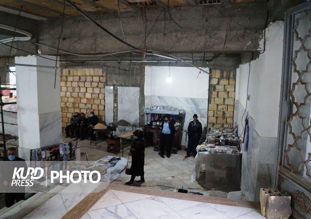 ساماندهی دستفروشان قروه در کُمای قانون