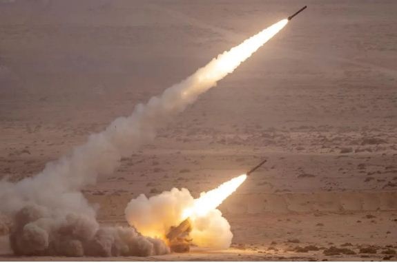 پیام استقرار سیستم موشکی هیمارس آمریکا در سوریه برای کردها