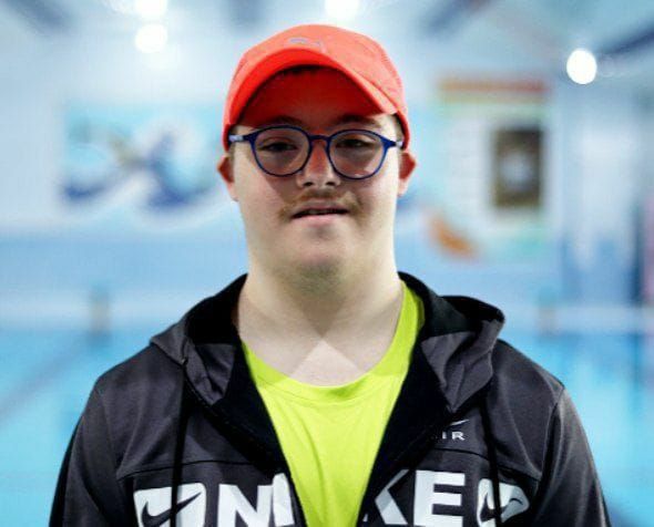 «شاهو محمدی» در مسابقات شنای قهرمانی کشور شرکت می کند
