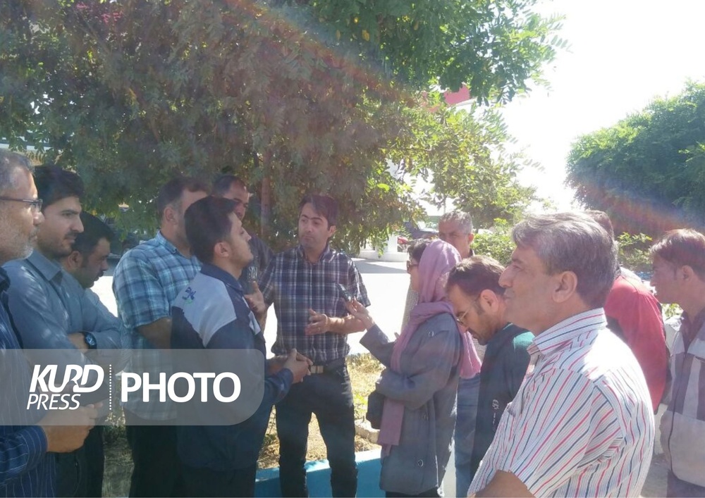 تحصن کارگران CNG قروه برای تبدیل وضعیت شغلی