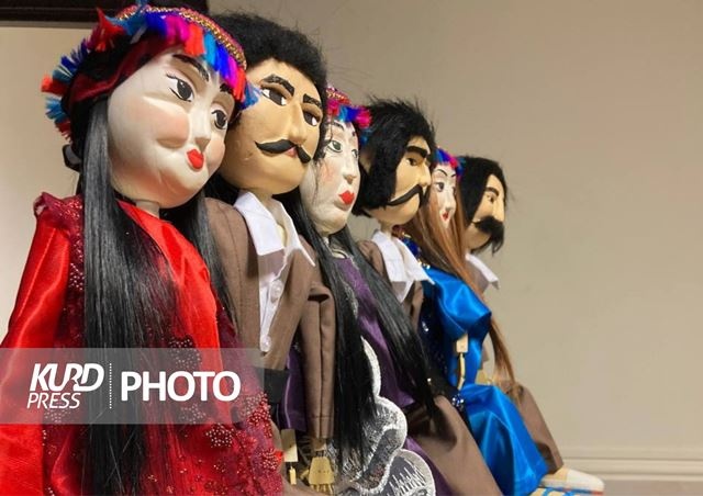 حضور گروه نمایشی انجمن باران قروه در جشنواره عروسکی تهران