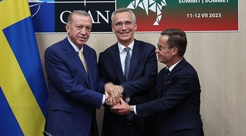 اردوغان: راه عضویت ترکیه در اتحادیه اروپا را هموار کنید تا با عضویت سوئد در ناتو موافقت کنم