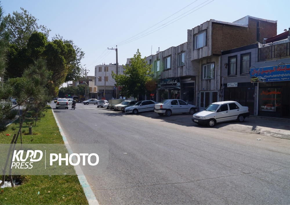 برخورد قانونی با عوامل سد معبر در قروه