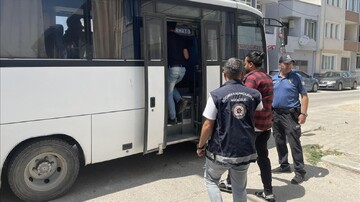 58 مهاجر غیرقانونی در ترکیه به کمپ دیپورت فرستاده شدند