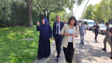 این زن در جستجوی عدالت به وزارت دادگستری ترکیه رفت