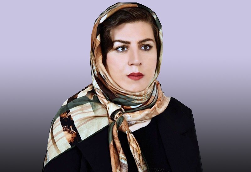 مجموعه شعر «رووژێ وە یەک رەسیمن» اثر شهلا مظفری روانه بازار می شود/ گفت وگویی کوتاه با شاعر نازک بین این اثر