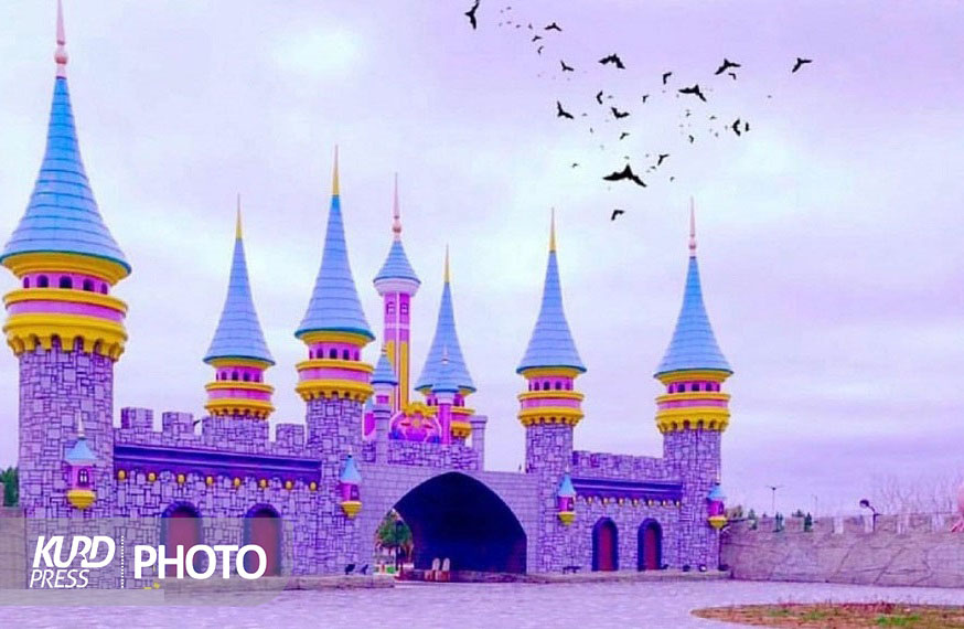 ساخت استخر تفریحی آب شور با آب دریاچه ارومیه!
