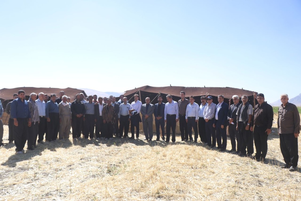 حمایت ویژه دولت از عشایر در قالب طرح تولید قراردادی / سازمان برنامه و بودجه موظف به تخصیص کامل اعتبارات حوزه عشایری شد