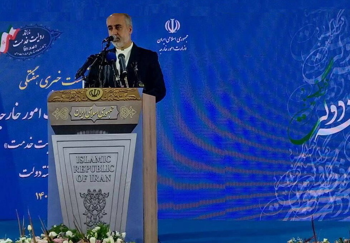 روابط ایران و عراق در حال گسترش است / ضرورتی برای ورود به موضع وزیر برق عراق نمی بینم 