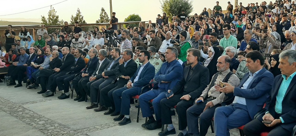 برگزیدگان جشنواره کهن آواهای تنبور در دالاهو معرفی شدند