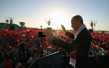 اردوغان: اسرائیل یک جنایتکار جنگی است/غرب حامی اسرائیل است