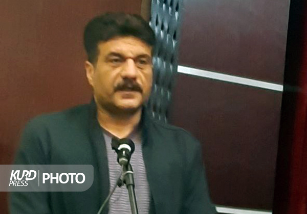 محرومیت در بیجار بیداد می کند/مسئولان باید جهادی پای کار مردم و جوانان باشند