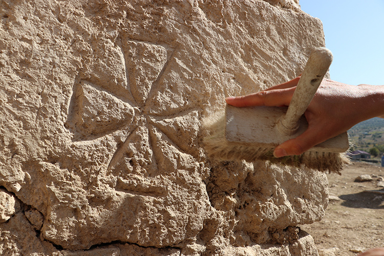 کشف یک کلیسای هزار و 500 ساله در دیاربکر