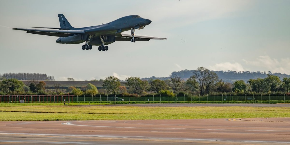 عملیات مشترک تمرینی جنگنده های آمریکا و ترکیه در خاک ترکیه