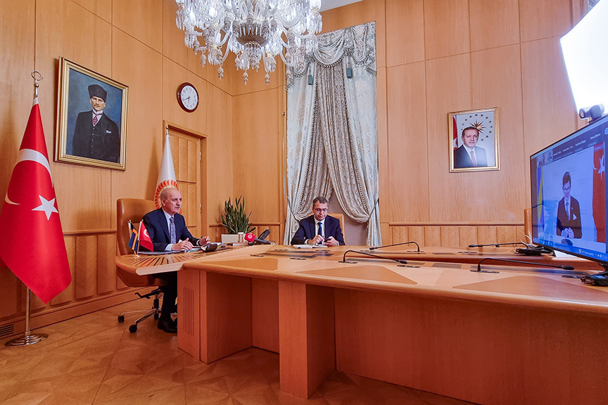 دیدار رؤسای پارلمان های ترکیه و سوئد؛ بررسی فوری لایحه عضویت سوئد در ناتو در مجلس ترکیه