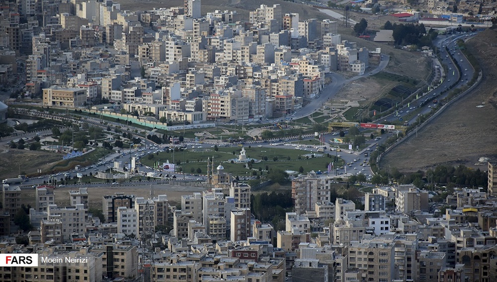 داستان تراژیک یک انحلال/ بهزاد خالوندی