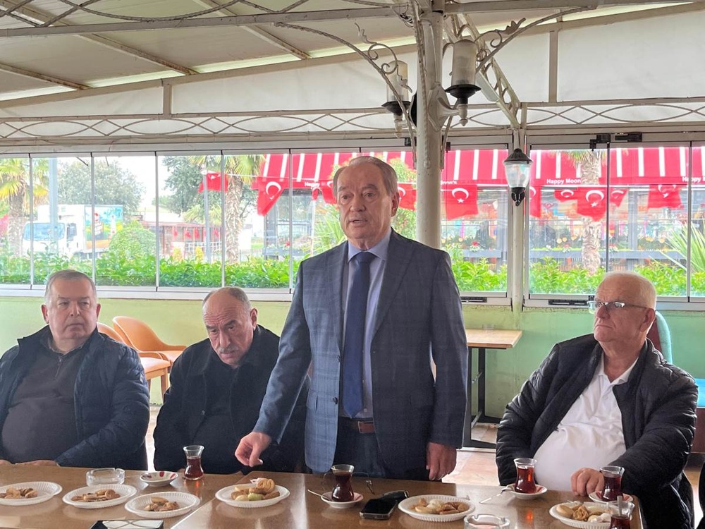 برگریزان حزب آکشنر: استعفای جمعی 100 تن از اعضای حزب خوب