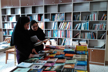 در مدرسه کودکان و نوجوانان را به کتاب راغب کنیم