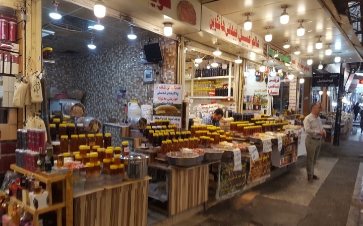 بحران دلار، مشکلات اقلیم کردستان را تشدید و بازارهای اقلیم را فلج کرده است