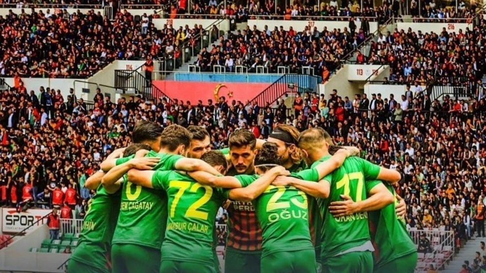 آمد اسپر در مسیر قهرمانی/مردم دیاربکر به این شادی نیاز دارند