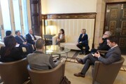 Syrian Autonomous Administration delegation meets with Speaker of Catalan Parliament
