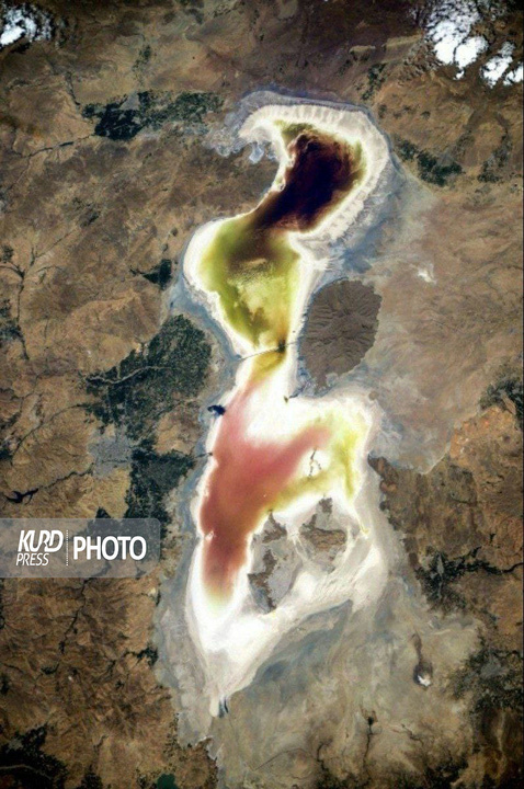 آخرین پروژه  احیای دریاچه ارومیه ماه آینده اجرایی می شود