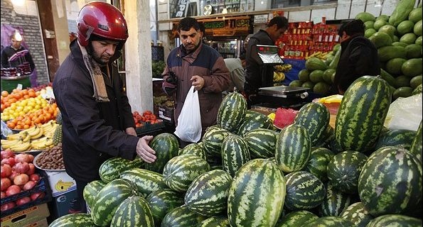 ٤٠ اکیپ بر بازار شب یلدا در آذربایجان غربی نظارت می کنند