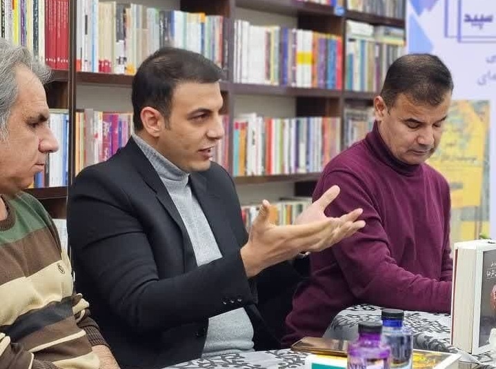 جنگ در آثار «بختیار علی» تمام نمیشود/ پاسداشت زیباییها بزرگترین مقاومت است