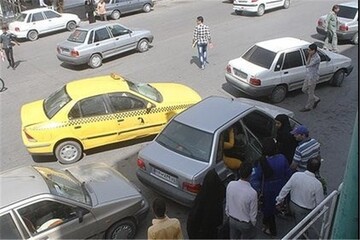 توقیف ٢٠ دستگاه خودروی غیرمجاز مسافربری در مهاباد 