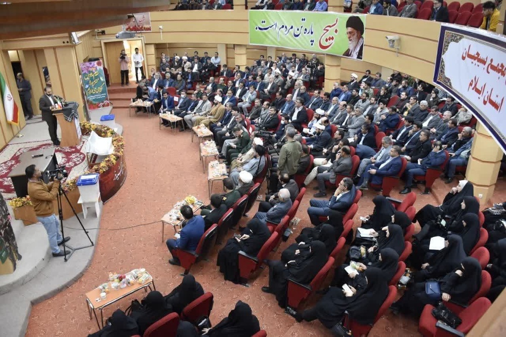 پرداختن به مسائل داخلی و تقویت بنیه نرم، راهبرد امروز کشور