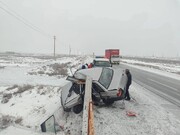 ١١ نفر در واژگونی خودرو در محورهای آذربایجان غربی مصدوم شدند