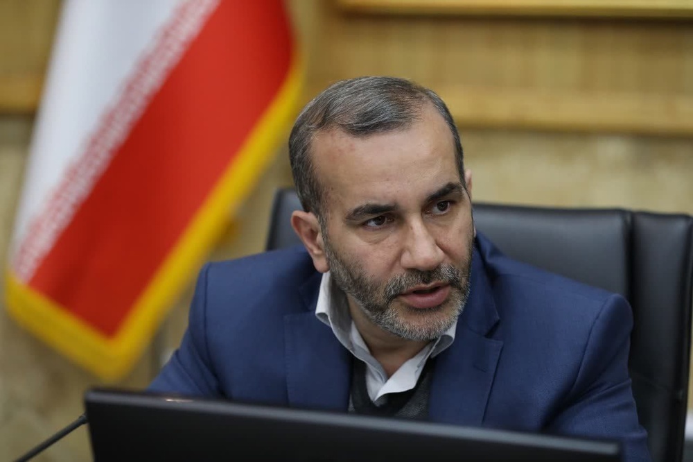 استاندار کرمانشاه: نباید هیچ وقفه‌ای در جریان خدمات‌رسانی به مردم رخ دهد