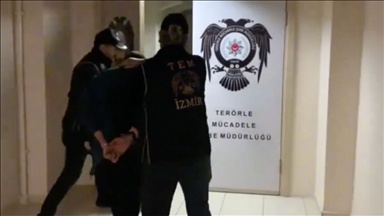 Night police raid on the house of some Kurdish citizens in Istanbul