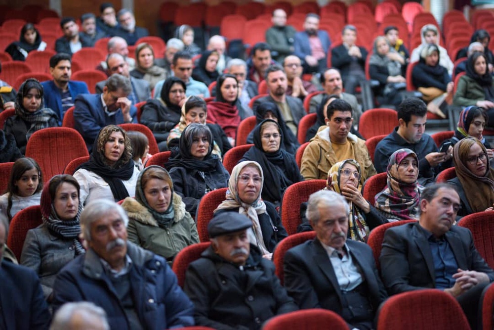 کتاب نقاشان کرمانشاه اثری ماندگار در دنیای هنر