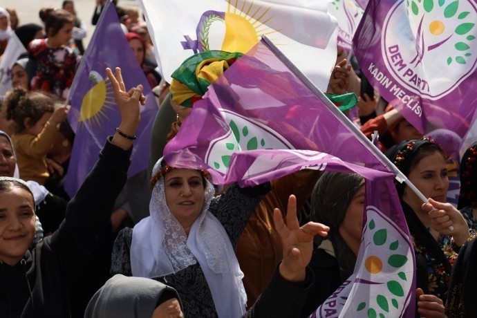 راهپیمایی روز زن در ترکیه + فیلم و تصاویر