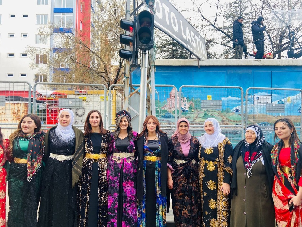 راهپیمایی روز زن در ترکیه + فیلم و تصاویر