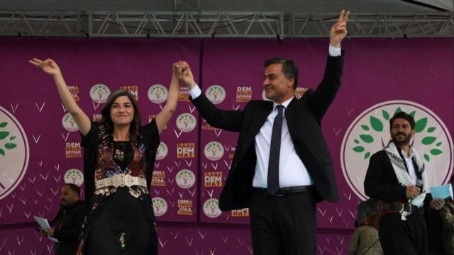 Turkey reinstates pro-Kurdish Mayor in Van after widespread protests