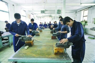 راه اندازی 32 هنرستان جوار صنعت در کرمانشاه تا پایان برنامه هفتم