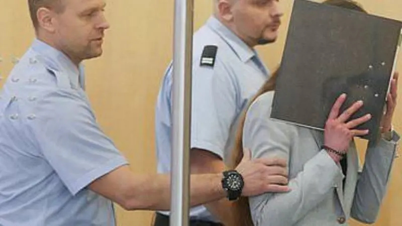 زوج عراقی که دو کودک ایزدی را به بردگی گرفته بودند، دستگیر شدند