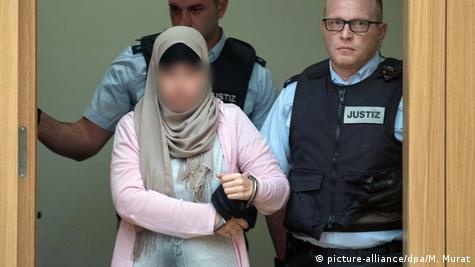 زوج عراقی که دو کودک ایزدی را به بردگی گرفته بودند، دستگیر شدند