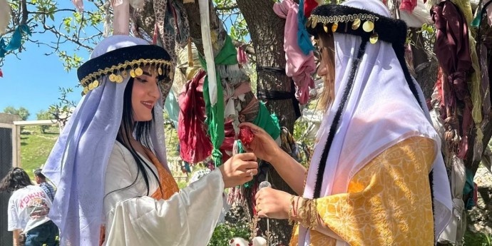 برگزاری عید «چهارشنبه سور» در کردستان ترکیه + تصاویر