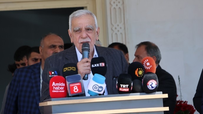 برگزاری عید «چهارشنبه سور» در کردستان ترکیه + تصاویر