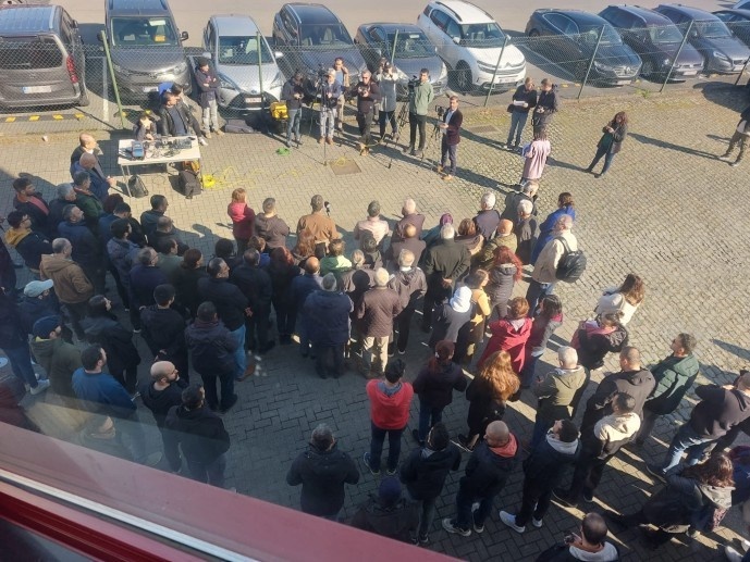 حمله پلیس به دفاتر رسانه ای کُردها در بلژیک و جلوگیری از جریان پخش اخبار