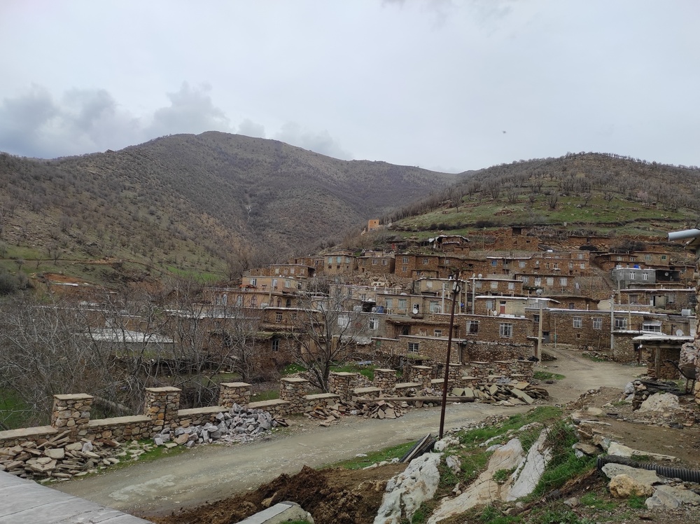 پیاوین؛ گمشده ای در کردستان/ روستای هدف گردشگری که امکانات ندارد
