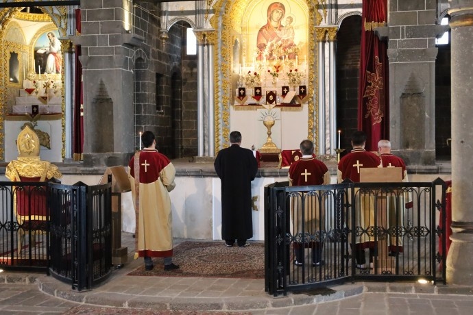 تصاویری از برگزاری عید پاک در سور دیاربکر