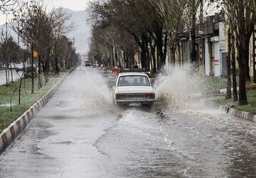 آمادگی هلال احمر برای بارش رگباری و شدید باران در ۱۳ استان ایران 